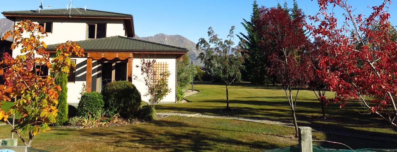 Black Peak View Wanaka Bagian luar foto