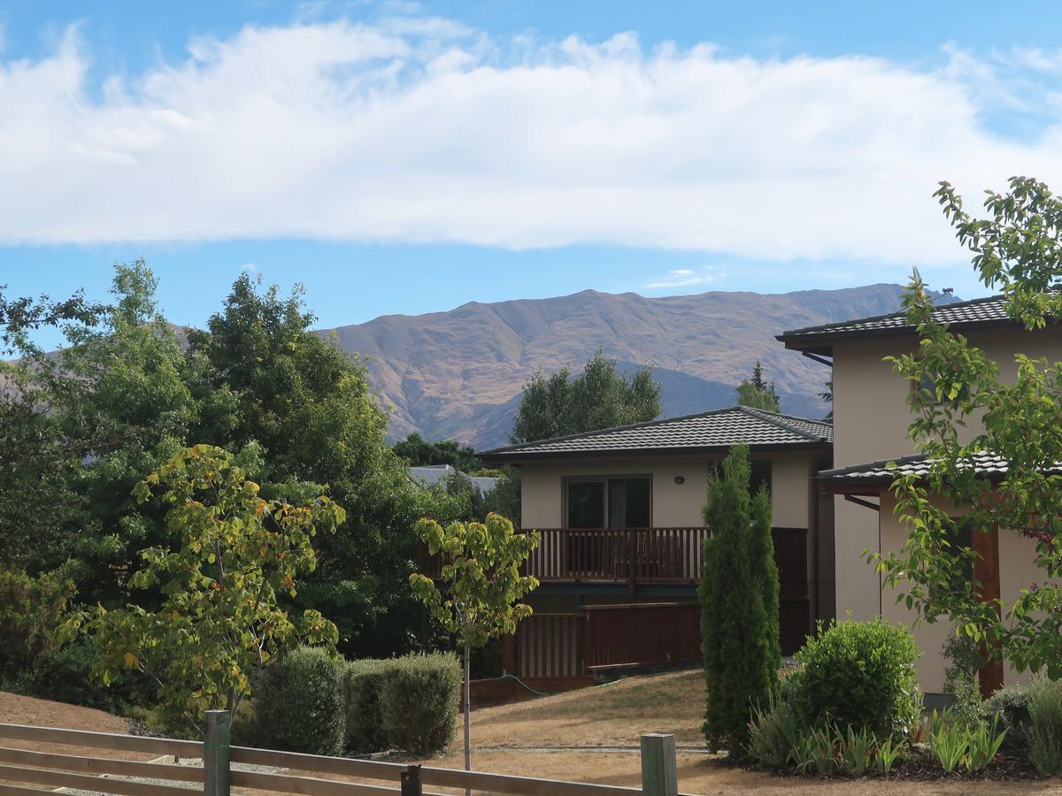 Black Peak View Wanaka Bagian luar foto